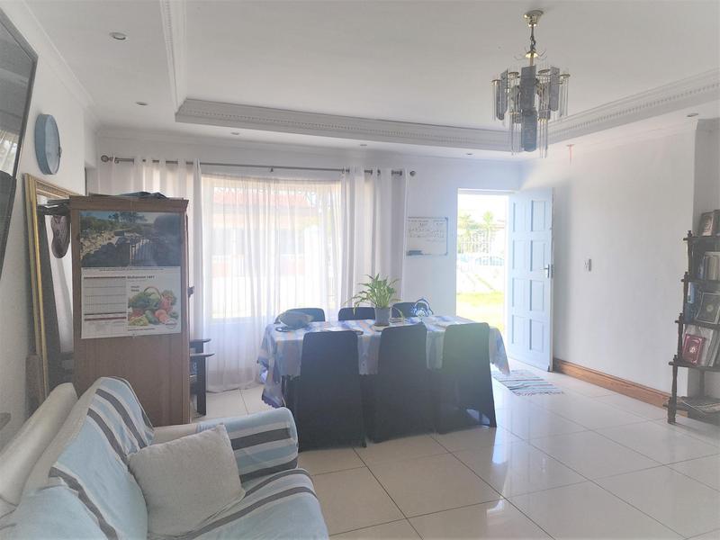 2 Bedroom Property for Sale in Belgravia Western Cape